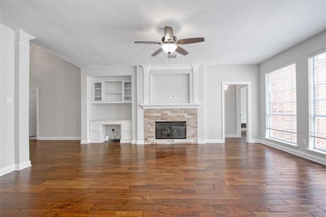 14010 Lakewood Crossing Boulevard, Houston, TX 77070