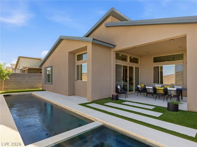 10054 Egan Valley Street, Las Vegas, NV 89166