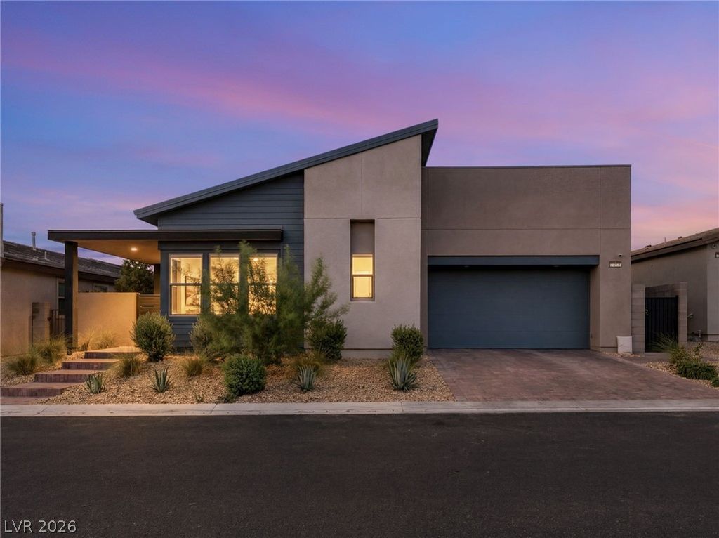 10054 Egan Valley Street, Las Vegas, NV 89166