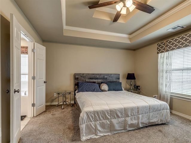 320 Madison Place Drive, Moore, OK 73160