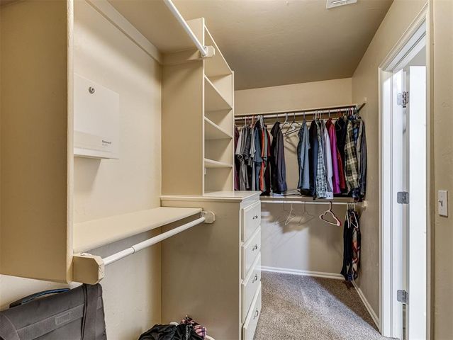 320 Madison Place Drive, Moore, OK 73160