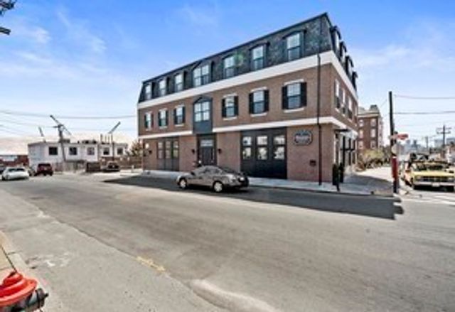 14 Williams Street 2, Chelsea, MA 02150