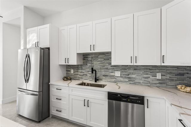 3318 NE 13TH PLACE, Cape Coral, FL 33909