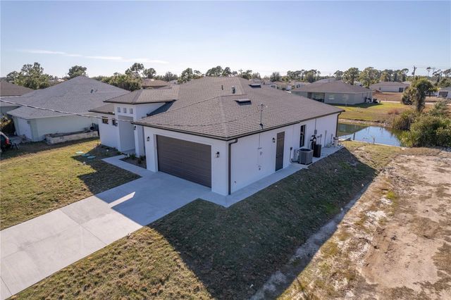 3318 NE 13TH PLACE, Cape Coral, FL 33909