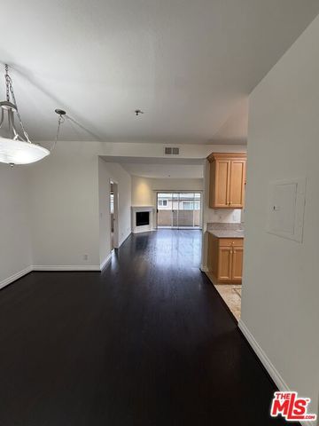87 S Allen Avenue 204, Pasadena, CA 91106