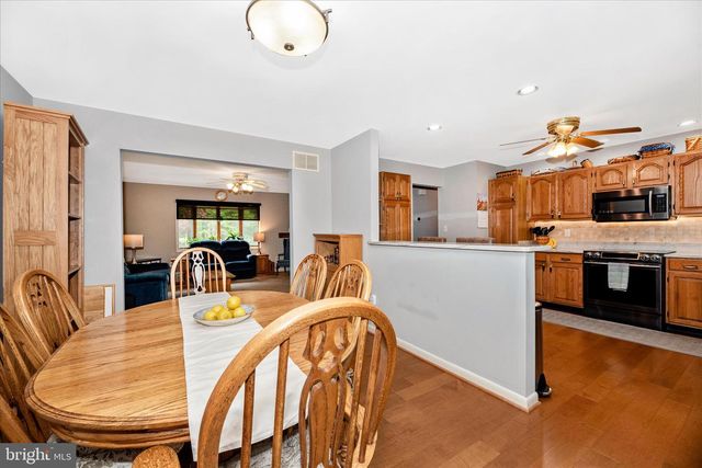 7554 WATKINS DR, Sykesville, MD 21784