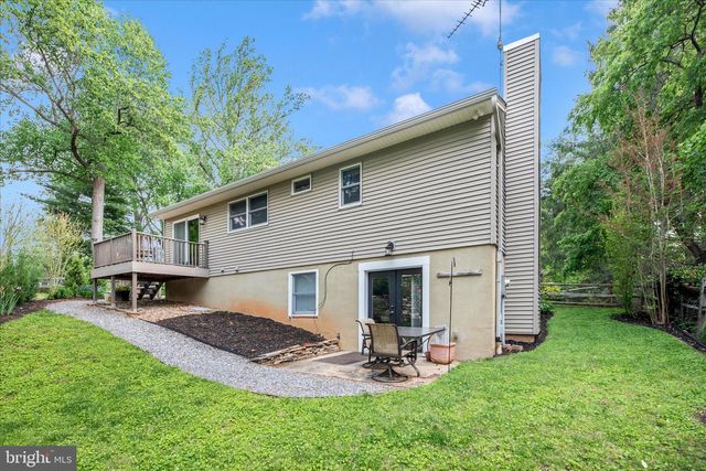 7554 WATKINS DR, Sykesville, MD 21784