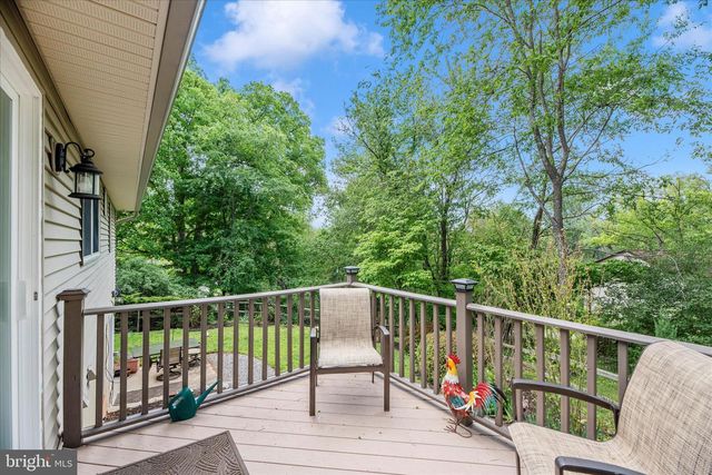 7554 WATKINS DR, Sykesville, MD 21784