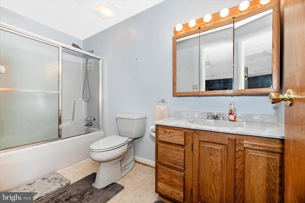 Image 32 of property listing at 7554 WATKINS DR, Sykesville, MD 21784