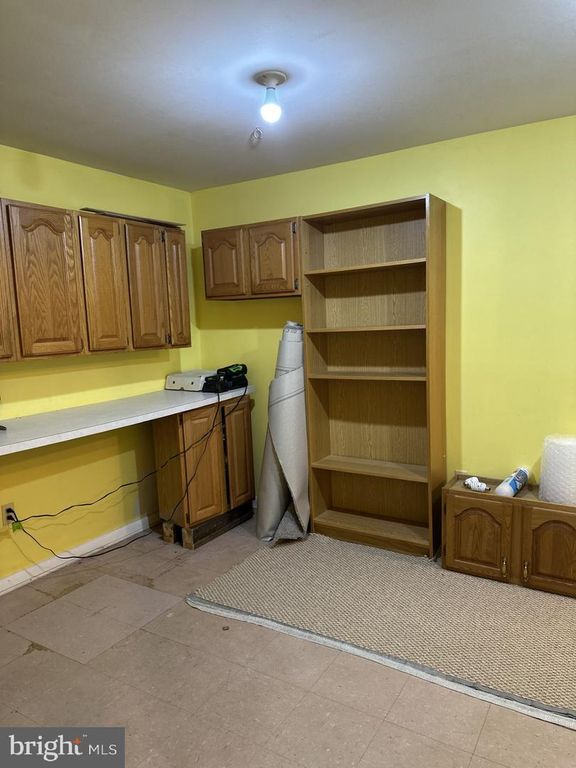 Image 36 of property listing at 7554 WATKINS DR, Sykesville, MD 21784