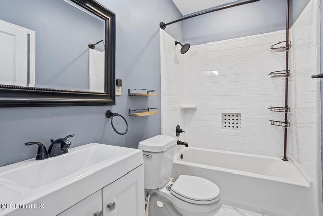 901 Fairview Street, Jackson, MS 39202