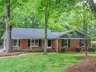 6 Covent Garden Court, Greensboro, NC 27455
