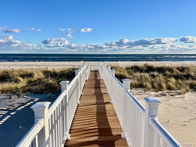 675 Dune Road, Westhampton Beach, NY 11978