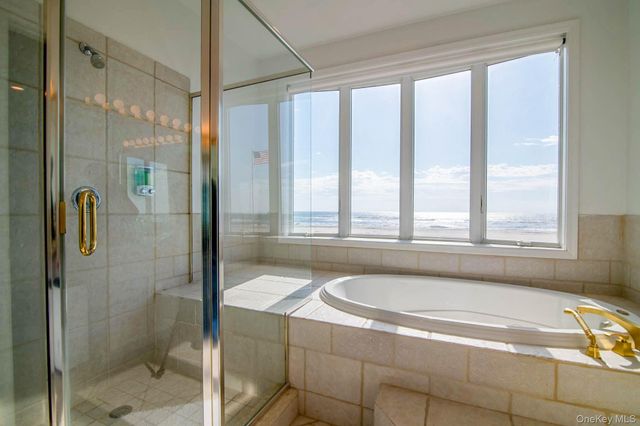 675 Dune Road, Westhampton Beach, NY 11978