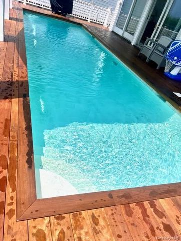 675 Dune Road, Westhampton Beach, NY 11978