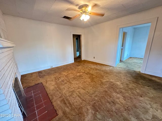 209 N Cove Boulevard, Panama City, FL 32401