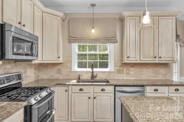 1202 Coachman Drive, Waxhaw, NC 28173