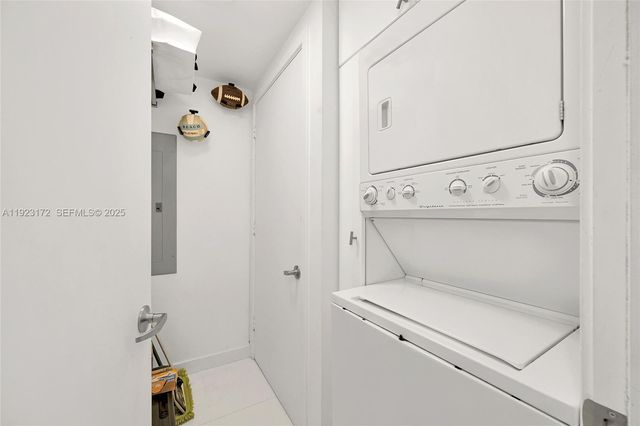 18201 Collins Ave 1002, Sunny Isles Beach, FL 33160