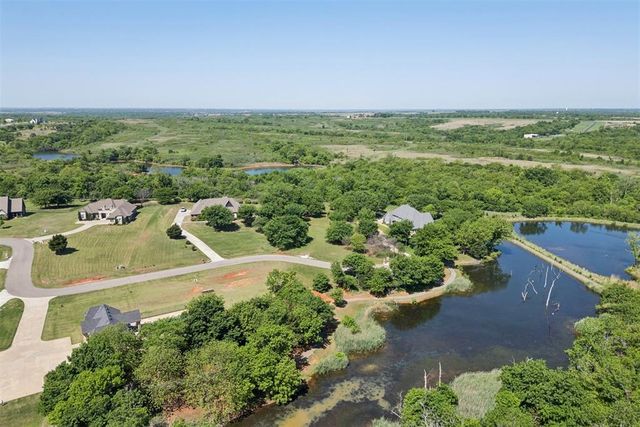 5401 Auburn Drive, Norman, OK 73072