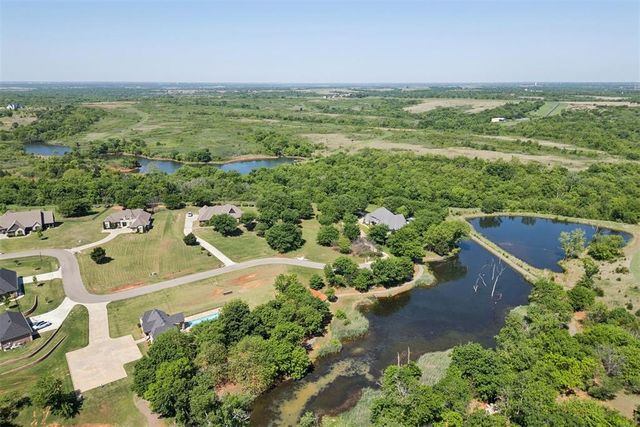 5401 Auburn Drive, Norman, OK 73072