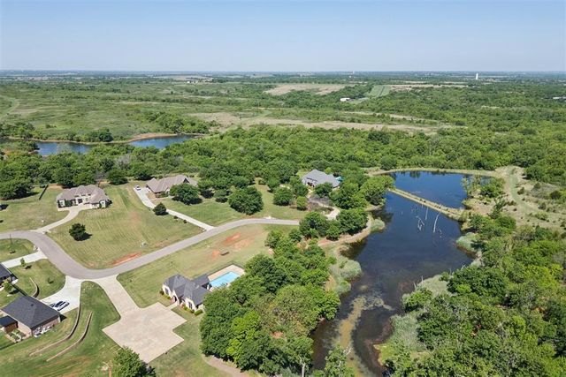5401 Auburn Drive, Norman, OK 73072