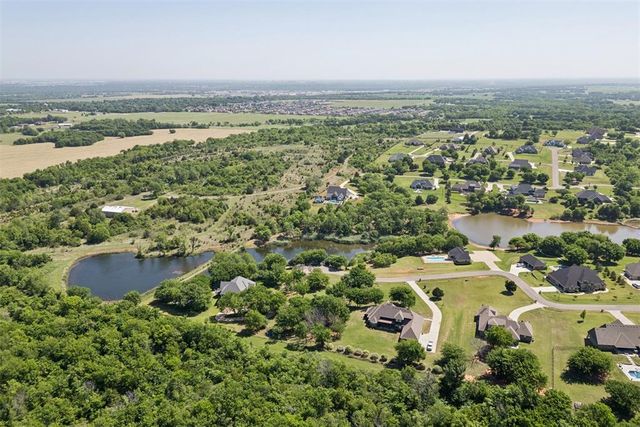 5401 Auburn Drive, Norman, OK 73072