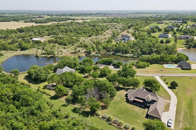 5401 Auburn Drive, Norman, OK 73072