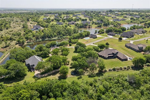 5401 Auburn Drive, Norman, OK 73072