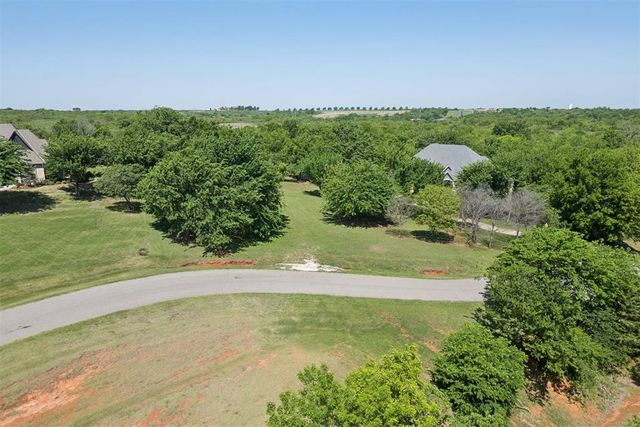 5401 Auburn Drive, Norman, OK 73072