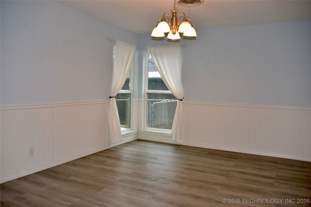 1215 Wade Wells Drive, Henryetta, OK 74437