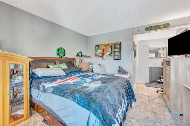 7700 Parkway Dr 17, La Mesa, CA 91942