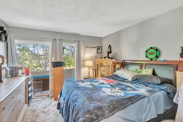 7700 Parkway Dr 17, La Mesa, CA 91942