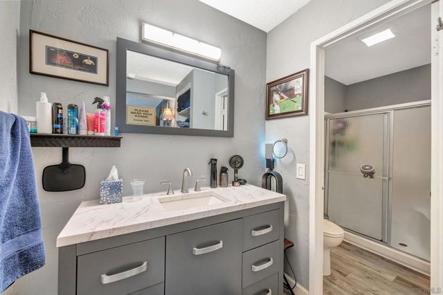 7700 Parkway Dr 17, La Mesa, CA 91942