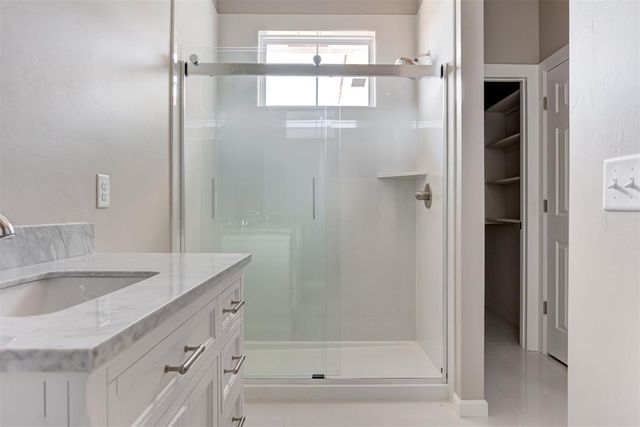 12003 Rivers Trail, Oklahoma City, OK 73131