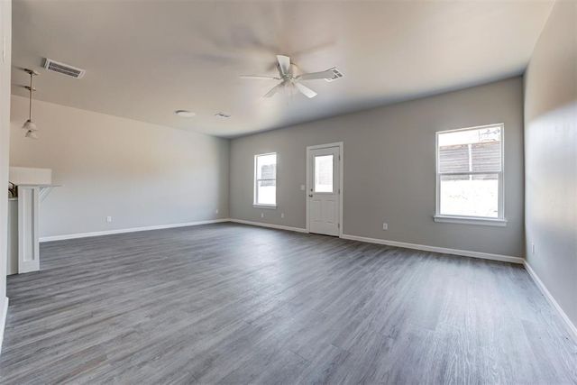 12003 Rivers Trail, Oklahoma City, OK 73131