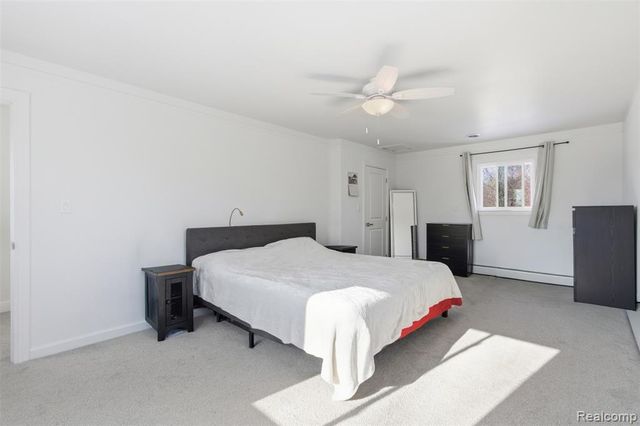 24050 Lakewood Street, Saint Clair Shores, MI 48082