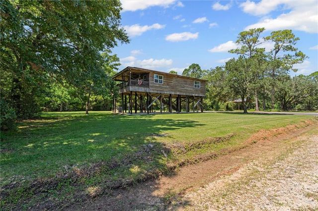 14850 Kennedy Lane, Coden, AL 36523