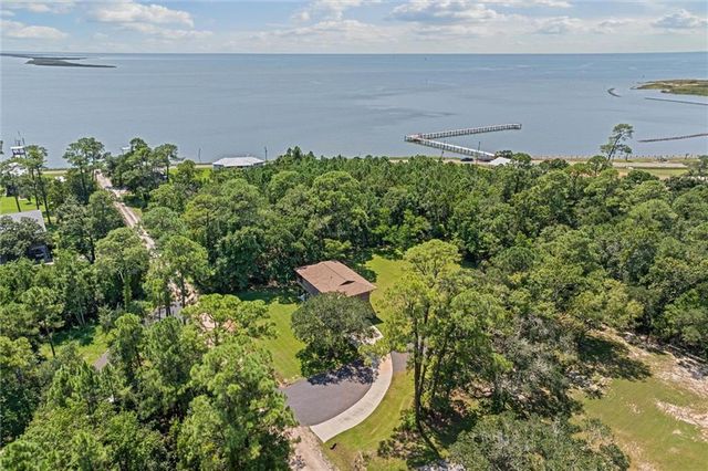 14850 Kennedy Lane, Coden, AL 36523