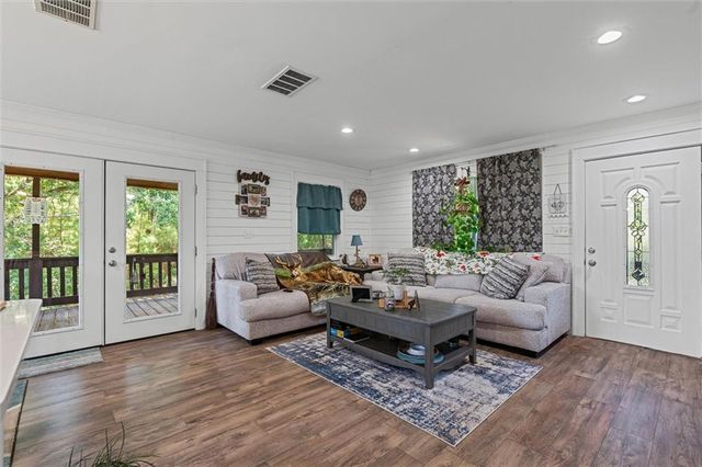 14850 Kennedy Lane, Coden, AL 36523