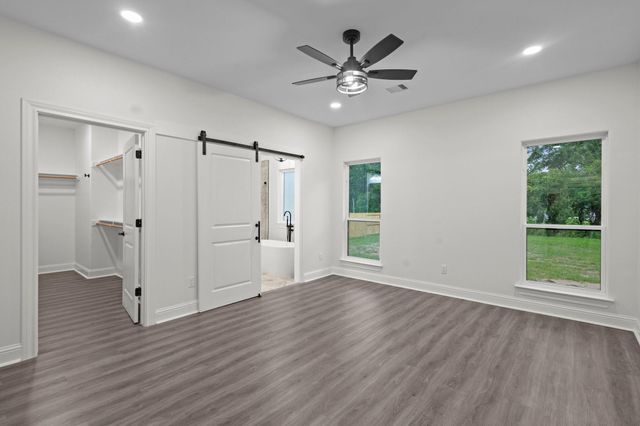 5250 Highlander Drive, Orange, TX 77630