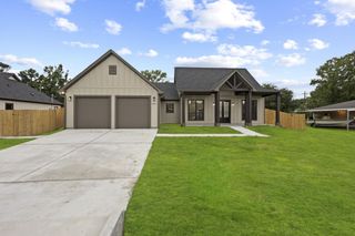 5250 Highlander Drive, Orange, TX 77630