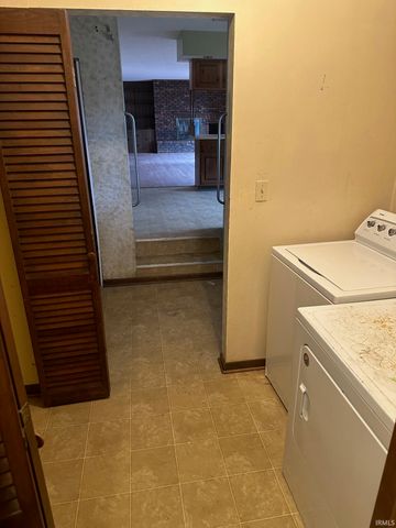 1225 W 9th Street, Rochester, IN 46975