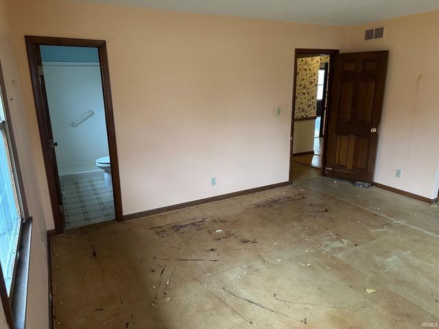 1225 W 9th Street, Rochester, IN 46975