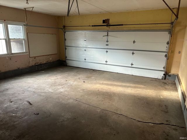 1225 W 9th Street, Rochester, IN 46975