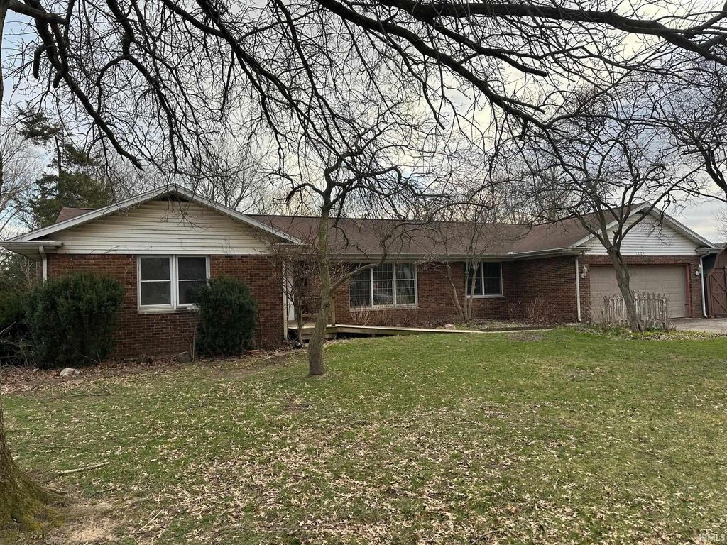 1225 W 9th Street, Rochester, IN 46975