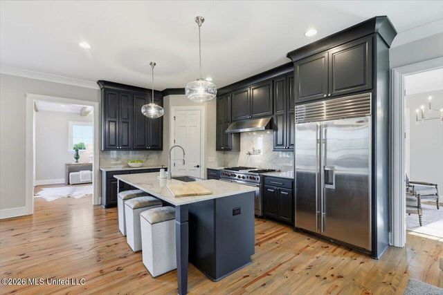 130 W Florida Boulevard, Madison, MS 39110