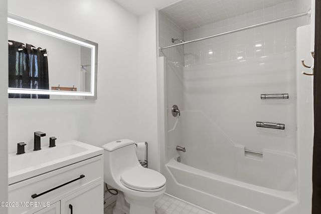 225 Isabelle Avenue, Union Beach, NJ 07735