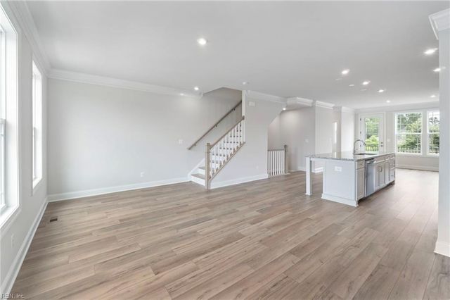 12 Bracewell LN, Yorktown, VA 23692