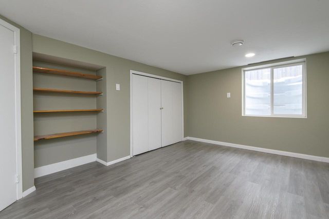 2858 S 93rd STREET, West Allis, WI 53227