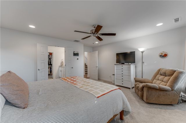 3291 Rosecomb Street, Springdale, AR 72764